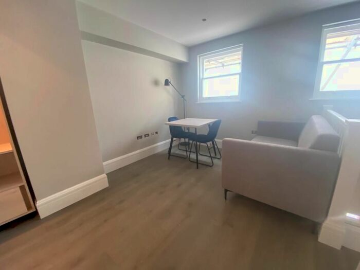 1 Bedroom Flat To Rent In Collingham Road, London, SW5