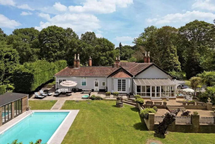 5 Bedroom Detached House For Sale In Hollybush Hill, Buckinghamshire, SL2