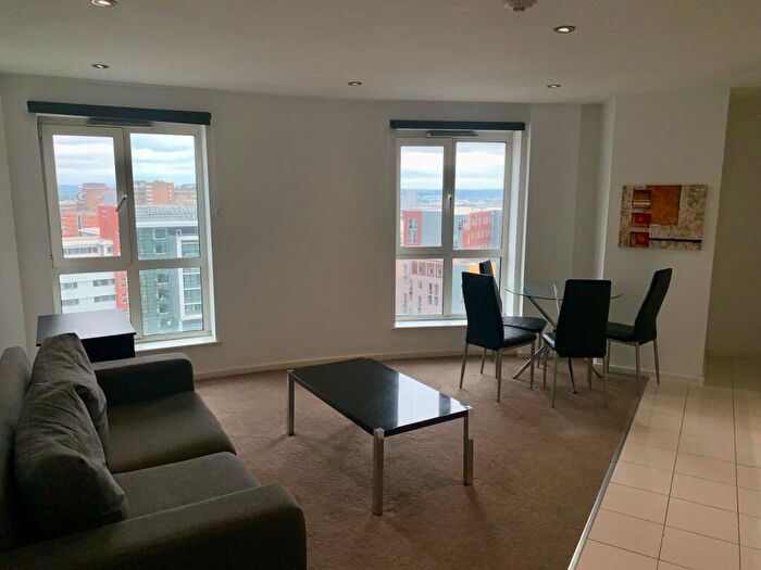 1 Bedroom Apartment To Rent In Hive, Masshouse Plaza, Birmingham, B5