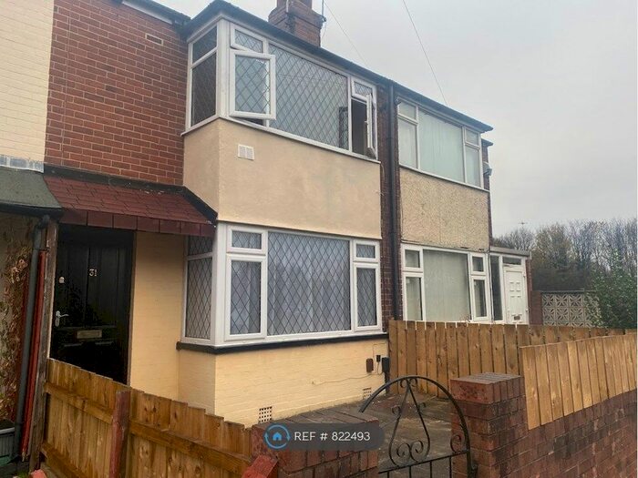 2 Bedroom Semi-Detached House To Rent In Longroyd Street North, Leeds, LS11