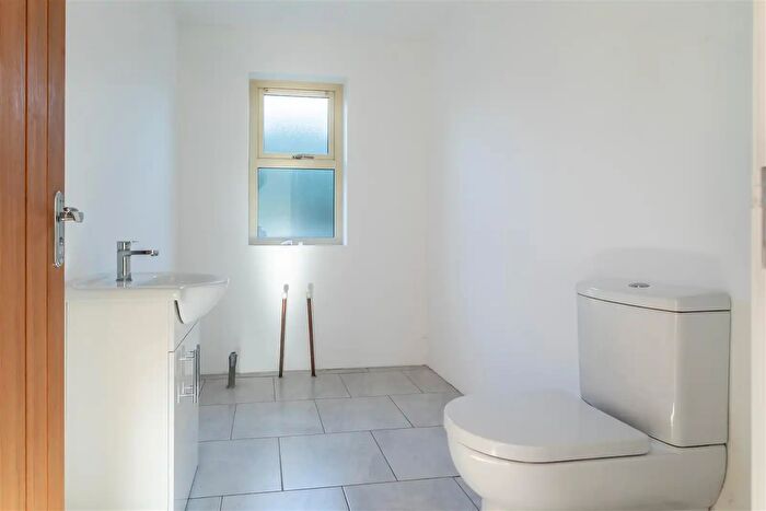 4 Bedroom Detached House For Sale In Carsonstown Road, Saintfield, BT24