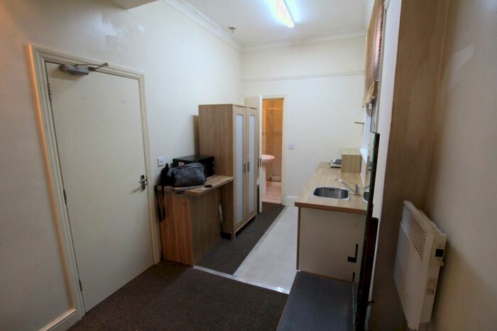 Studio To Rent In Ripple Road, Barking, Ig1
