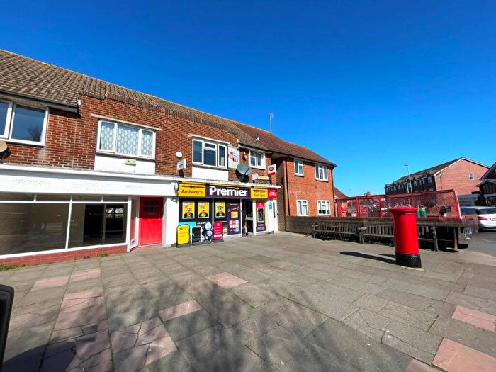 1 Bedroom Flat To Rent In Seaside, Eastbourne, East Sussex, BN23