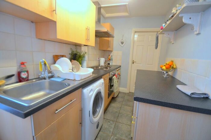 1 Bedroom Flat To Rent In Gordon Street, Kettering, NN16