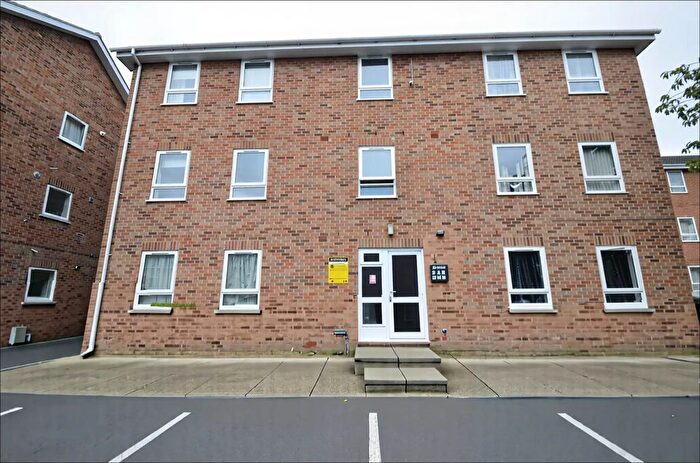 2 Bedroom Flat To Rent In Howard Mews, Norwich, NR3
