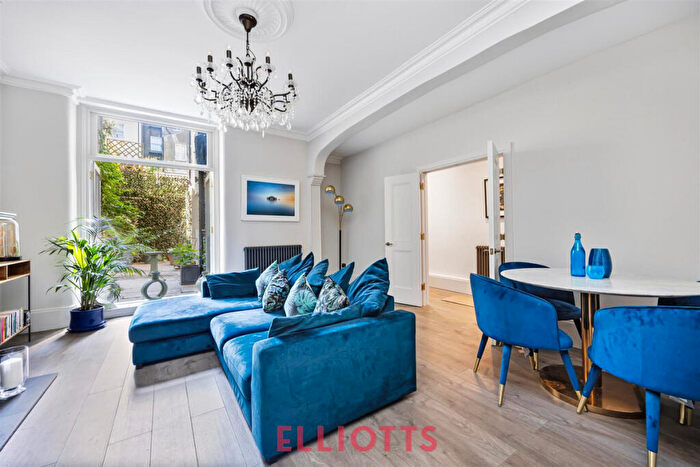 2 Bedroom Apartment For Sale In Chesham Place, Brighton, BN2