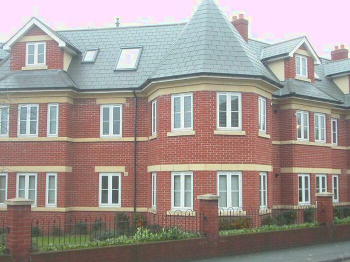 1 Bedroom Flat To Rent In Colchester, CO2