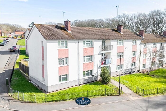 2 Bedroom Flat To Rent In Pinnock Place, Tile Hill, Coventry, CV4