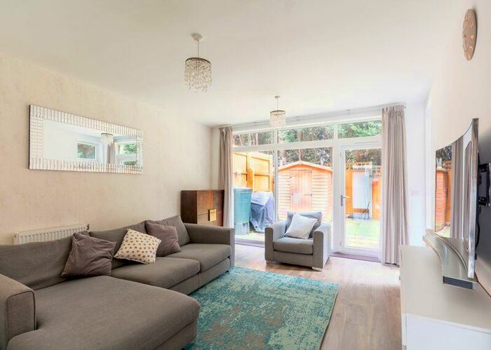 3 Bedroom Terraced House To Rent In Dollis Valley Drive, Barnet, EN5