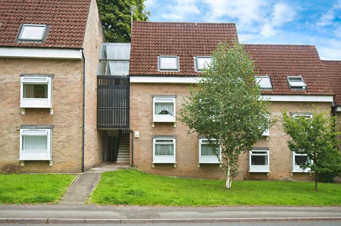 2 Bedroom Flat For Sale In Heol Isaf, Radyr, Cardiff, CF15