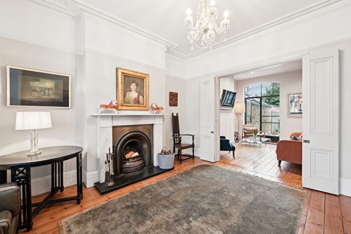 5 Bedroom Terraced House To Rent In Forest Road, Richmond, TW9