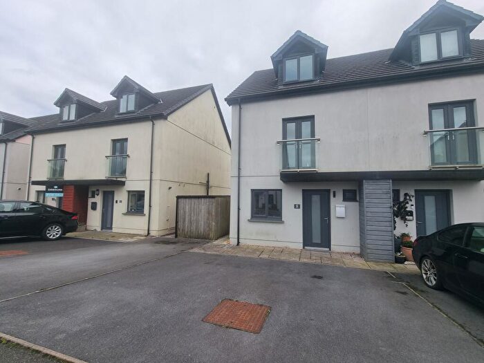 4 Bedroom House To Rent In Llys Y Foryd, Kidwelly, Carmarthenshire, SA17