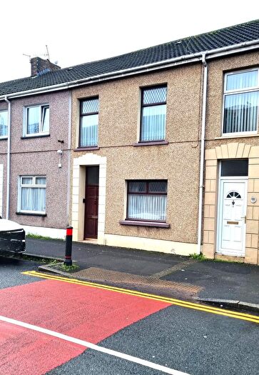4 Bedroom Terraced House For Sale In New Dock Road, Llanelli, SA15