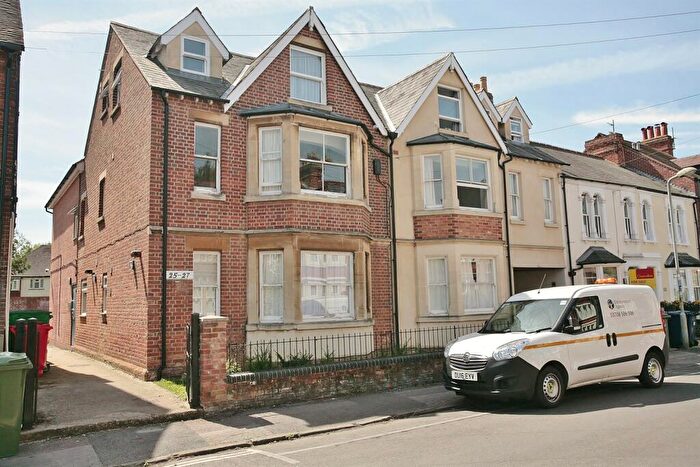 1 Bedroom Apartment To Rent In - Fairacres Road, Oxford, Oxford, Oxford, OX4