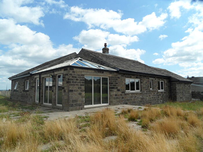3 Bedroom Bungalow For Sale In Sandy Gate, Scholes, Huddersfield, HD9