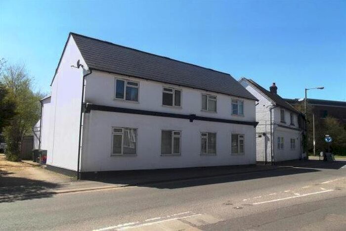 Studio To Rent In Lower Luton Road, Harpenden, AL5