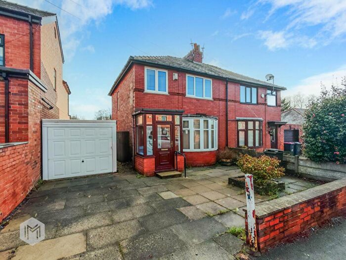 2 Bedroom Semi-Detached House For Sale In Bridgewater Road, Worsley, M28