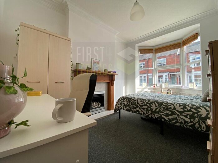 5 Bedroom Terraced House To Rent In Thurlow Road, Clarendon Park, LE2