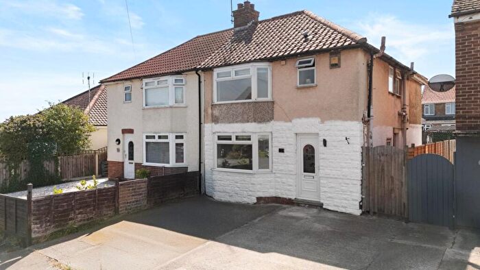 4 Bedroom Semi Detached House For Sale In Valley Road, Harwich, CO12