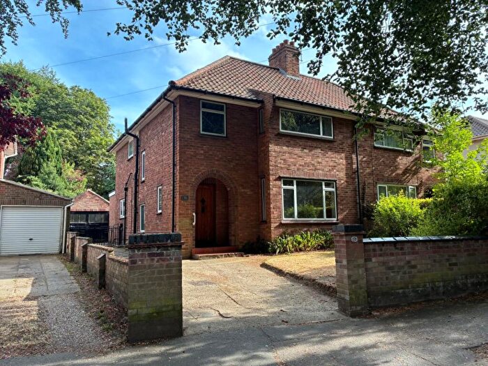 4 Bedroom Semi Detached House For Sale In Jessopp Road, Norwich, Norfolk, NR2