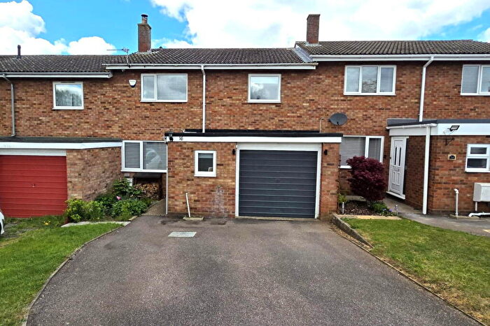 3 Bedroom Terraced House For Sale In Plane Tree Close, Gamlingay, SG19