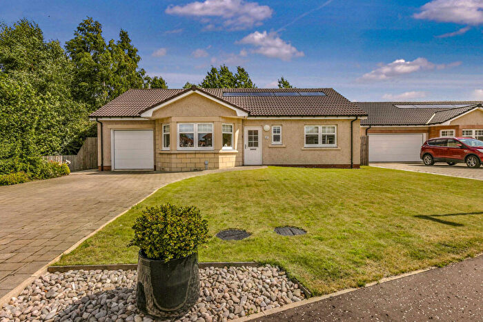 3 Bedroom Detached House For Sale In Lochtyview Way, Kirkcaldy, KY1