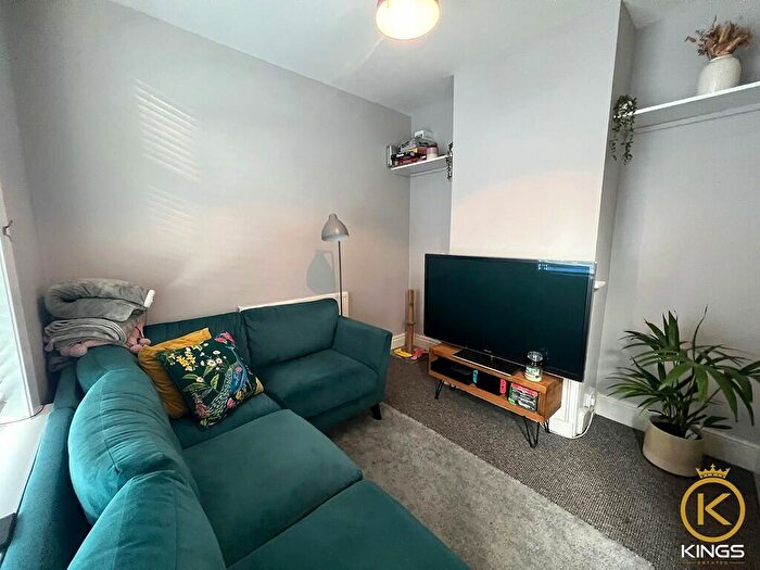 2 Bedroom Terraced House To Rent In Boulton Road, Southsea, PO5