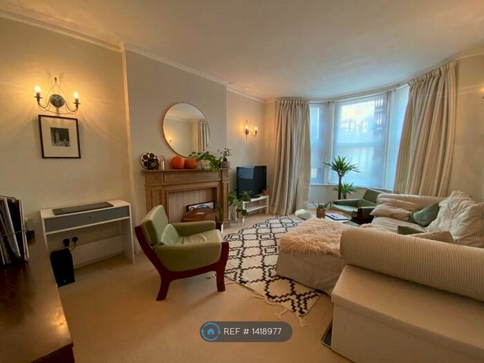 1 Bedroom Flat To Rent In Richmond Way, London, W14