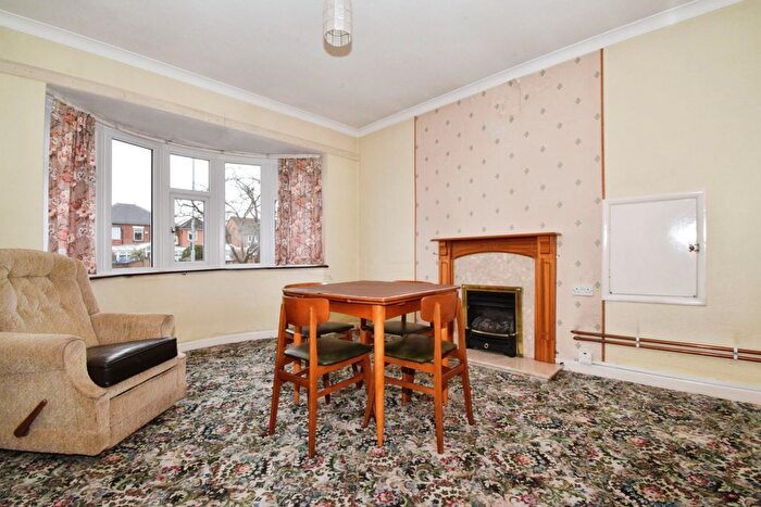 2 Bedroom Bungalow For Sale In Aylestone Lane, Wigston, Leicestershire, LE18