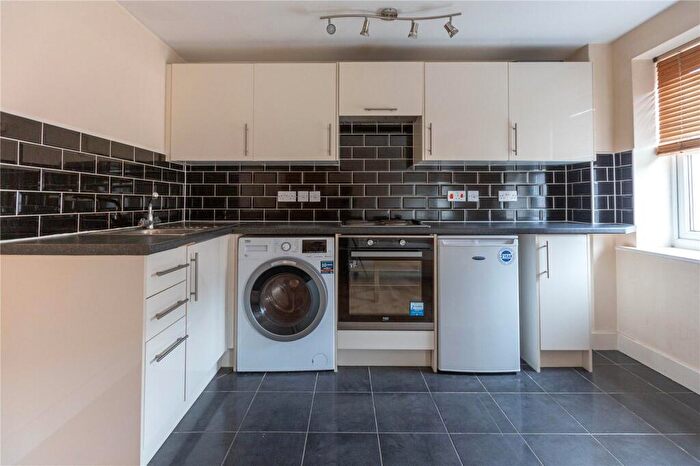 1 Bedroom Apartment To Rent In Roseberry Park, St. George, Bristol, BS5