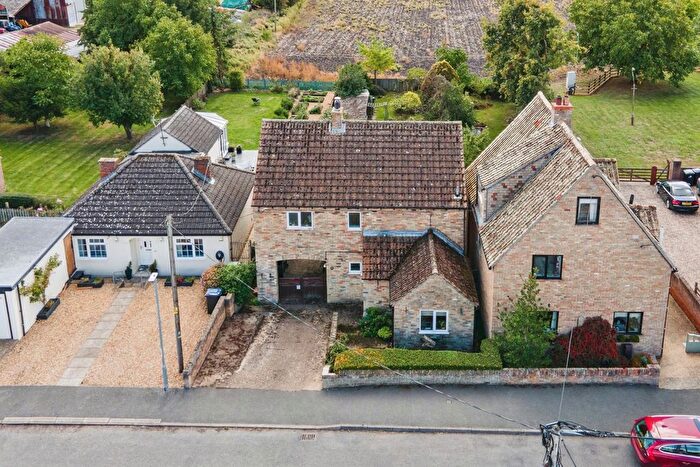4 Bedroom Detached House For Sale In The Row, Sutton, Ely, Cambridgeshire, CB6