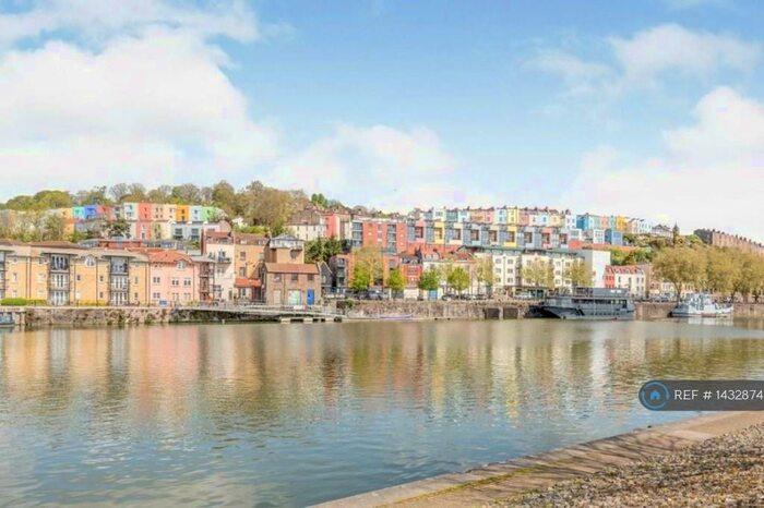 1 Bedroom Flat To Rent In Cumberland Close, Bristol, BS1