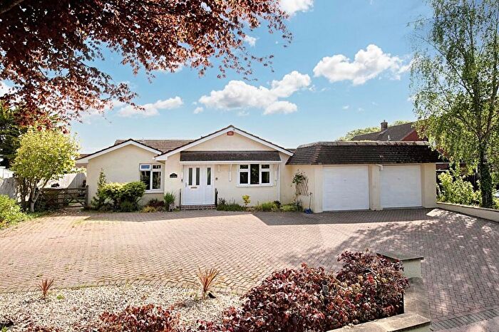 4 Bedroom Bungalow For Sale In Secmaton Rise, Dawlish, EX7