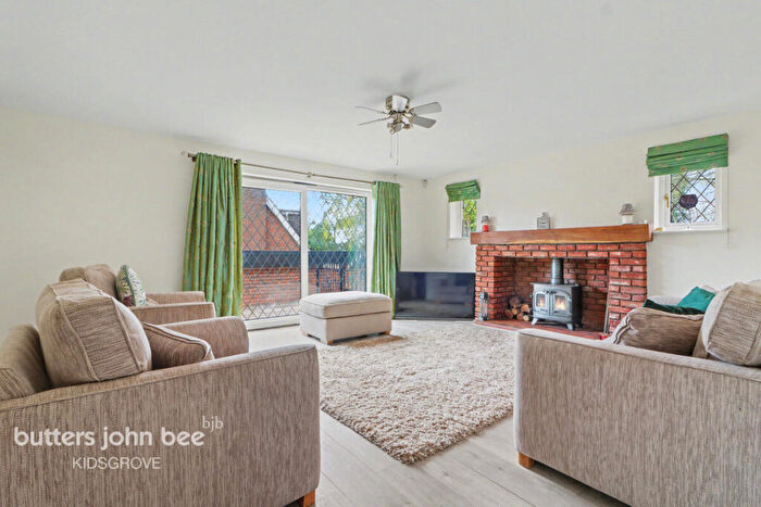 3 Bedroom Detached Bungalow For Sale In Station Road, Newchapel, Stoke-On-Trent, ST7