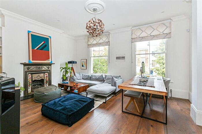 3 Bedroom Terraced House To Rent In Almorah Road, London, N1