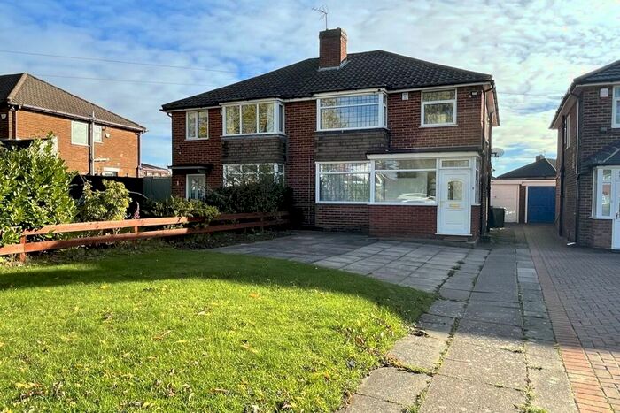 3 Bedroom Semi-Detached House To Rent In Water Orton Road, Castle Bromwich, Birmingham B36