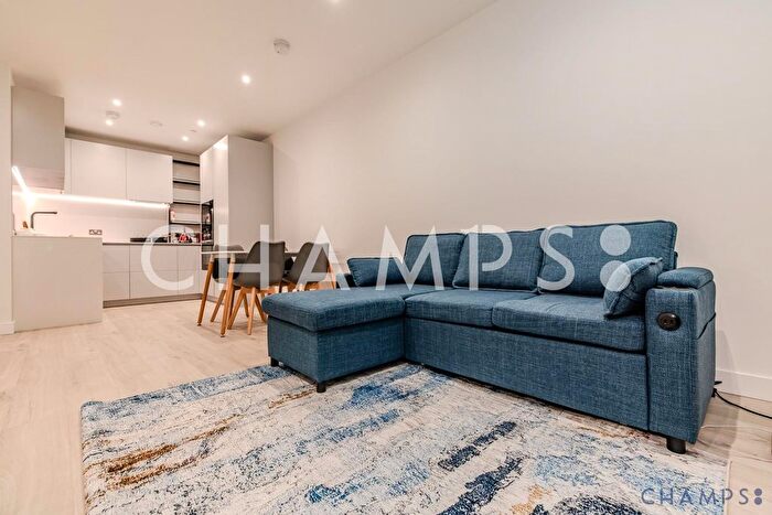 1 Bedroom Flat To Rent In Anax Street, N4