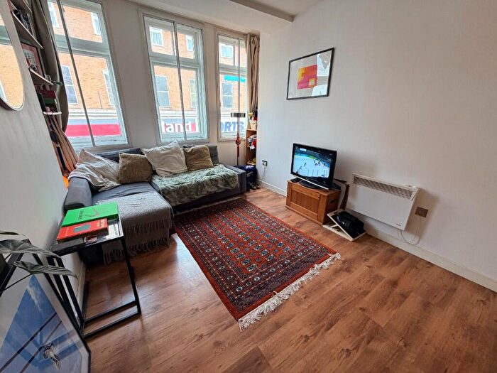 1 Bedroom Flat To Rent In Rye Lane, London, SE15