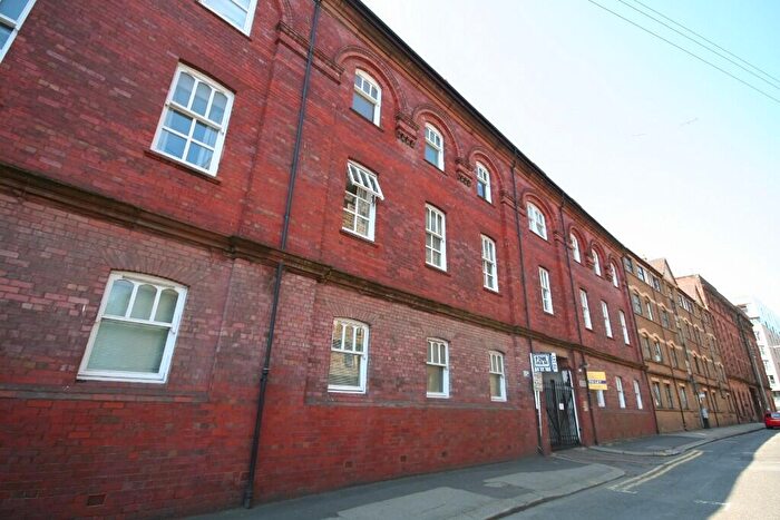 1 Bedroom Flat To Rent In Bell Street, Merchant City, Glasgow, G4