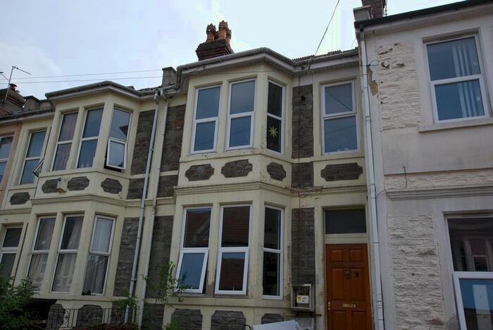 1 Bedroom Flat To Rent In Robertson Road, Greenbank, Bristol, BS5