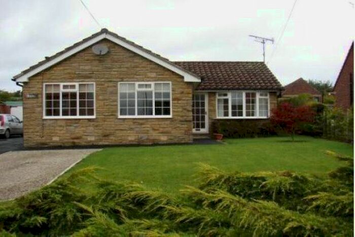 3 Bedroom Bungalow To Rent In Westfields, York, YO62