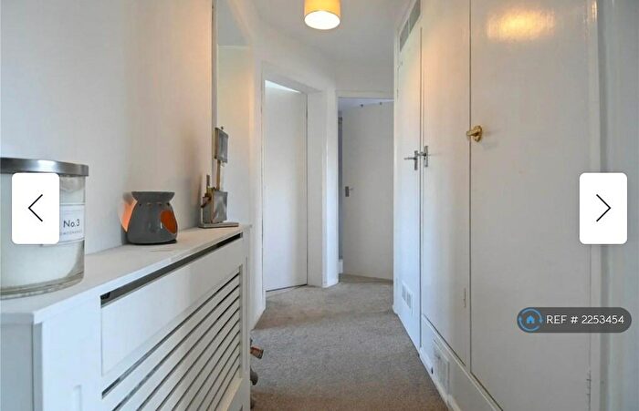 2 Bedroom Flat To Rent In Harborne, Birmingham, B17