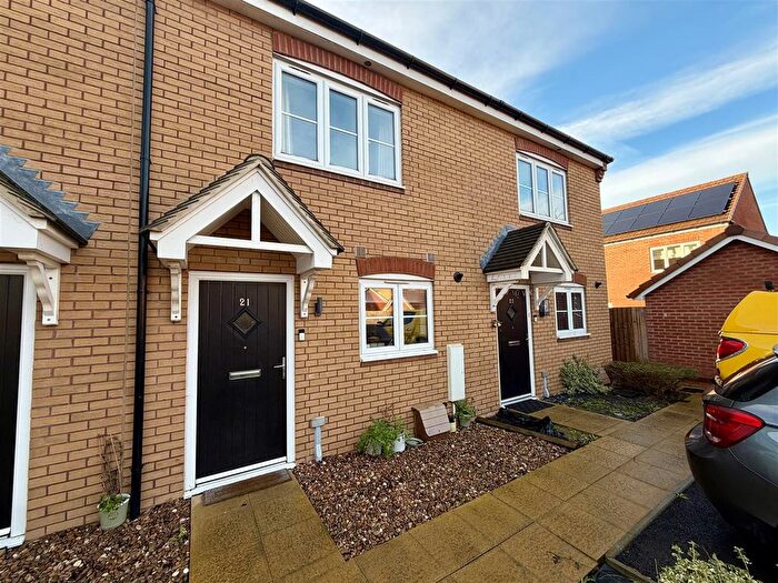 2 Bedroom Terraced House For Sale In Hoskareslo Close, Hardwicke, Gloucester, GL2
