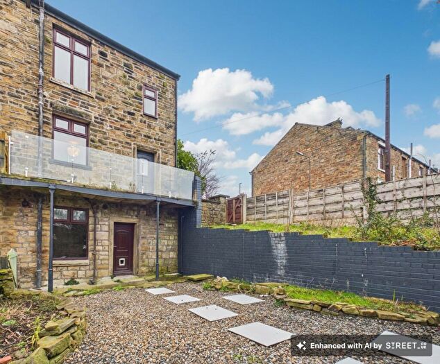 2 Bedroom End Of Terrace House For Sale In Buxton Road, New Mills, SK22