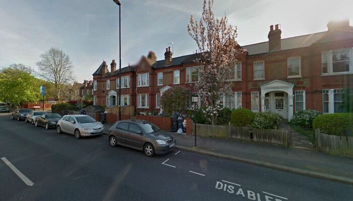 2 Bedroom Flat To Rent In South Croxted Road, Dulwich, SE21