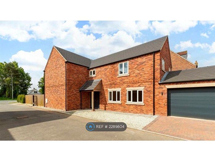 4 Bedroom Detached House To Rent In Grant Close, Newark, NG24