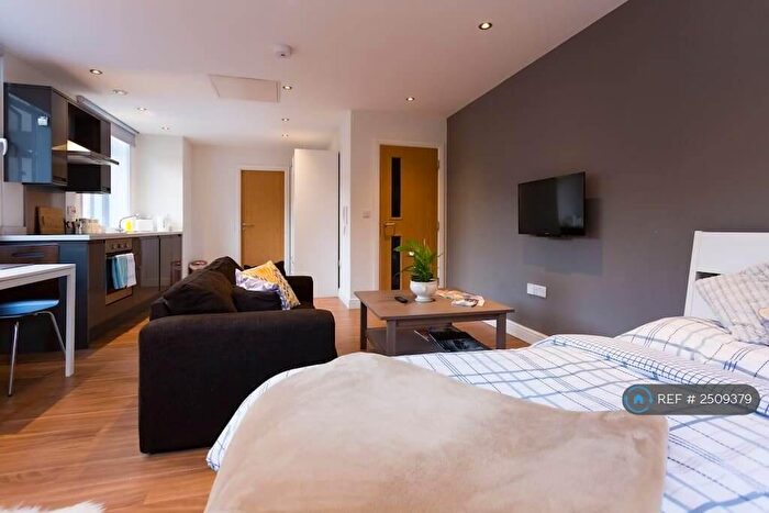 Studio To Rent In Hartshead House, Sheffield, S1