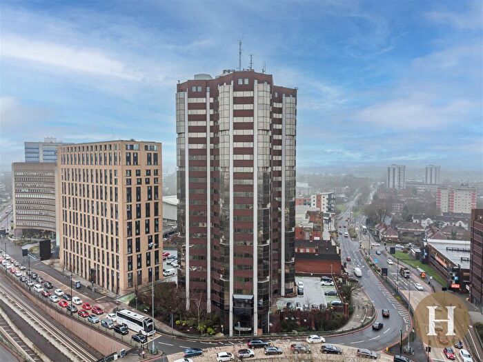 1 Bedroom Flat For Sale In Metropolitan House, Hagley Road, Birmingham, B16
