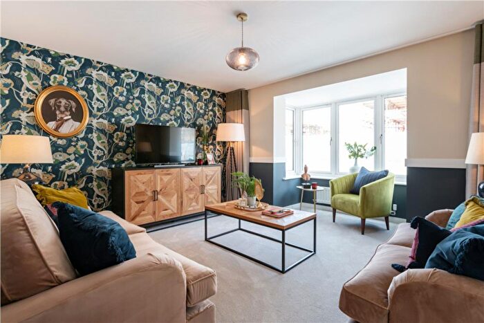 4 Bedroom Detached House For Sale In Mill Chase Road, Bordon, Hampshire, GU35