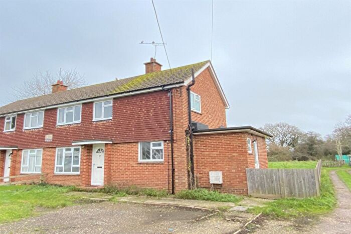 3 Bedroom Cottage To Rent In Old Basing, Basingstoke, RG24